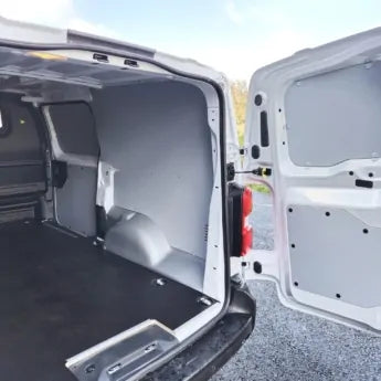 Protuklizna podna obloga Citroen Jumpy 2016>(L1/XS), 1 KLIZNA VRATA